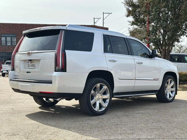 2018 Cadillac Escalade Luxury