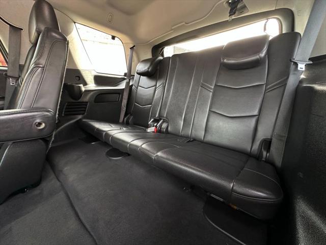 2018 Cadillac Escalade Luxury