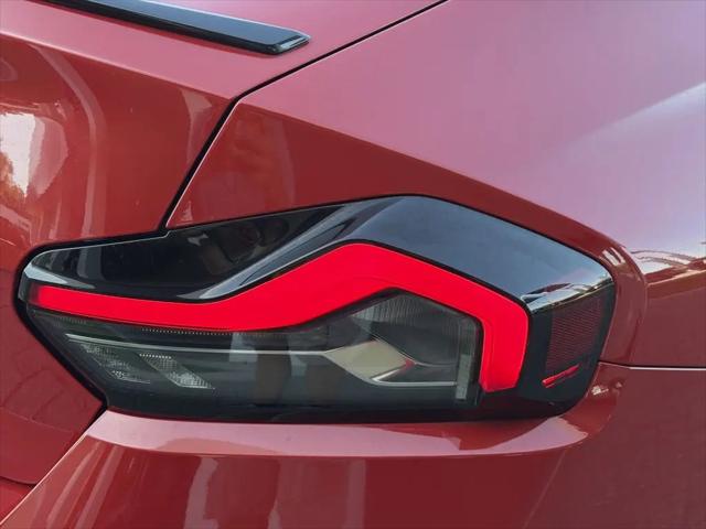 2023 BMW M240 i