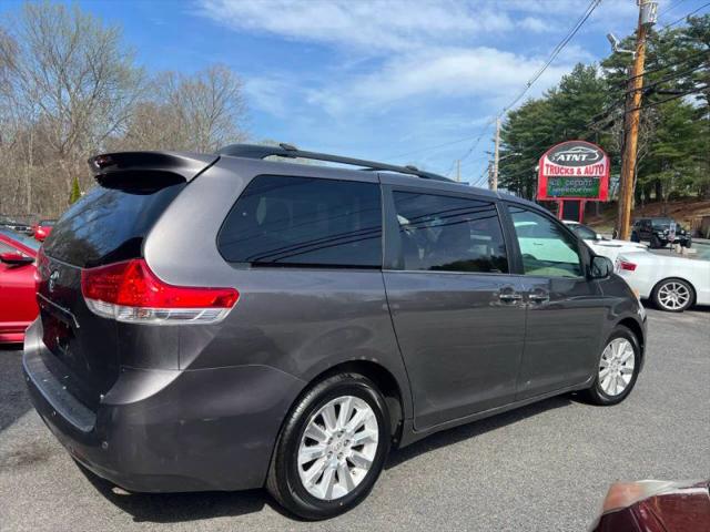 2012 Toyota Sienna XLE 7 Passenger