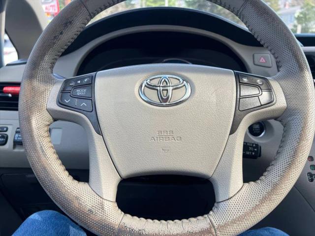 2012 Toyota Sienna XLE 7 Passenger