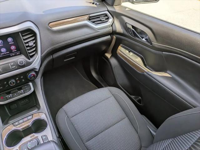 2023 GMC Acadia AWD SLE