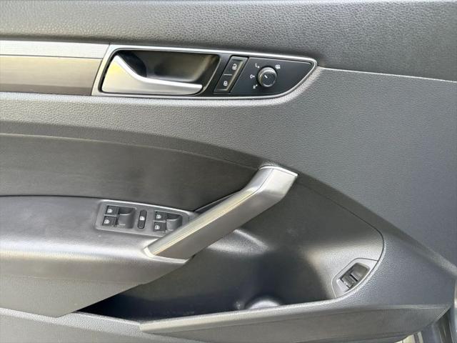 2018 Volkswagen Passat 2.0T S