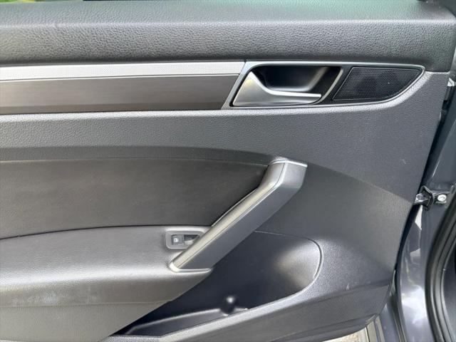2018 Volkswagen Passat 2.0T S