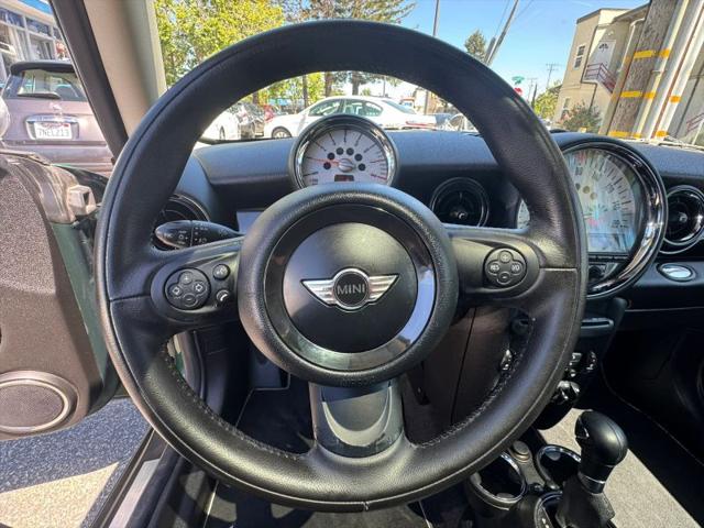 2012 MINI Cooper Cooper