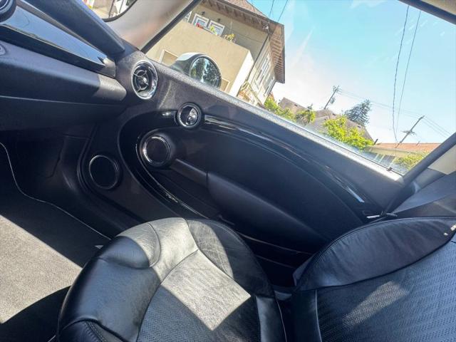 2012 MINI Cooper Cooper