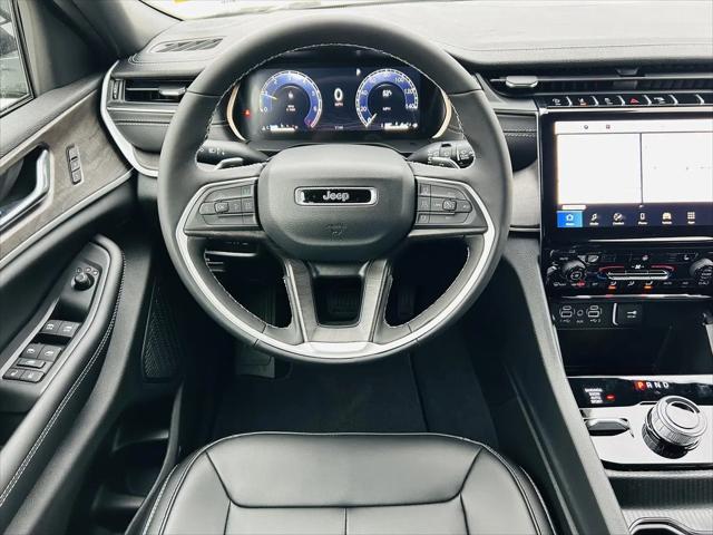 2025 Jeep Grand Cherokee Limited 4x4