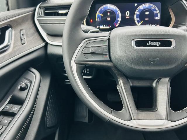 2025 Jeep Grand Cherokee Limited 4x4