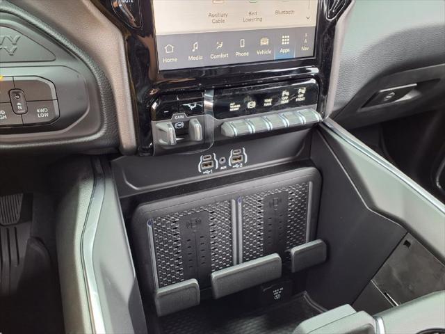 2026 Ram 3500 Laramie Crew Cab 4x4 8 Box