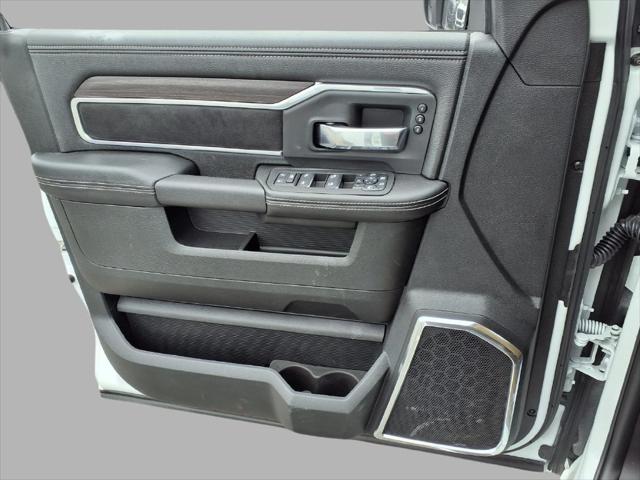 2026 Ram 3500 Laramie Crew Cab 4x4 8 Box
