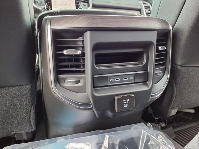 2026 Ram 3500 Laramie Crew Cab 4x4 8 Box