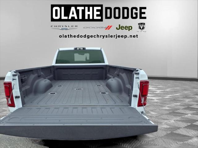 2026 Ram 3500 Laramie Crew Cab 4x4 8 Box