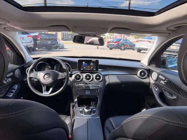 2017 Mercedes-Benz C-CLASS C 300 Luxury 4MATIC