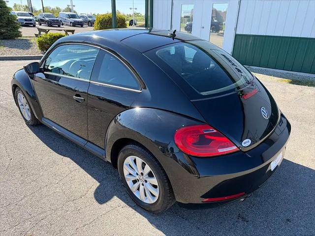 2014 Volkswagen Beetle 1.8T Entry