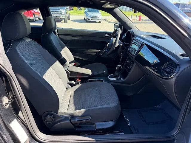 2014 Volkswagen Beetle 1.8T Entry