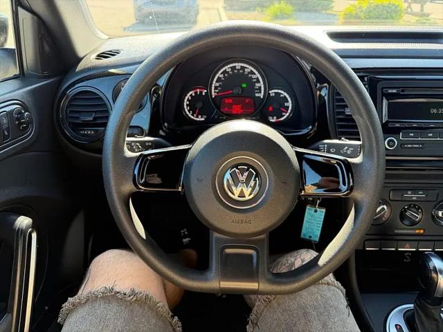 2014 Volkswagen Beetle 1.8T Entry