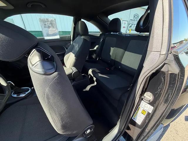 2014 Volkswagen Beetle 1.8T Entry