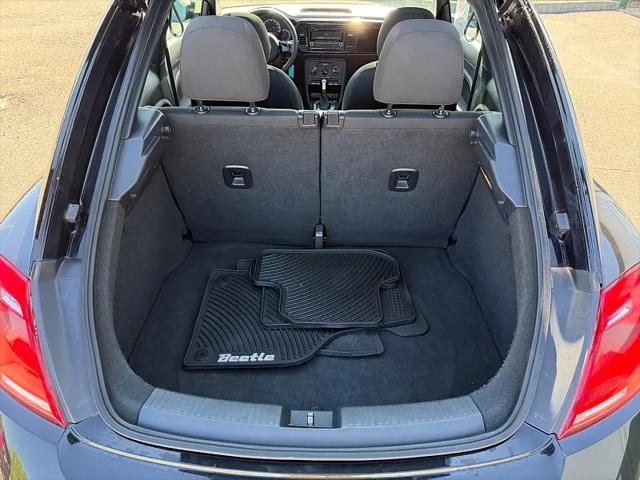 2014 Volkswagen Beetle 1.8T Entry