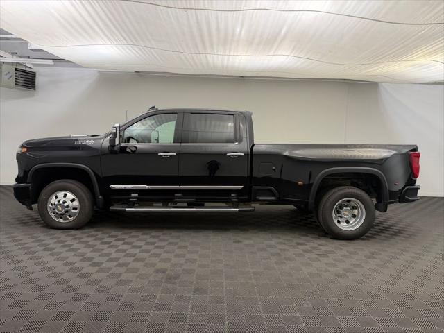 2024 Chevrolet Silverado 3500HD 4WD Crew Cab Long Bed High Country