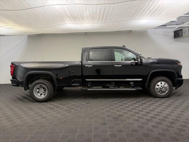 2024 Chevrolet Silverado 3500HD 4WD Crew Cab Long Bed High Country