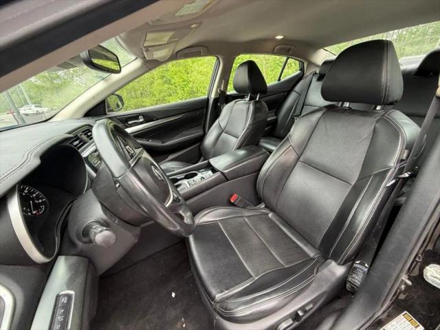 2021 Nissan Maxima SV Xtronic CVT