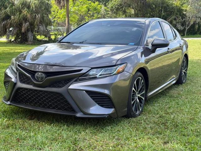 2019 Toyota Camry SE for sale in Oakland Park, FL