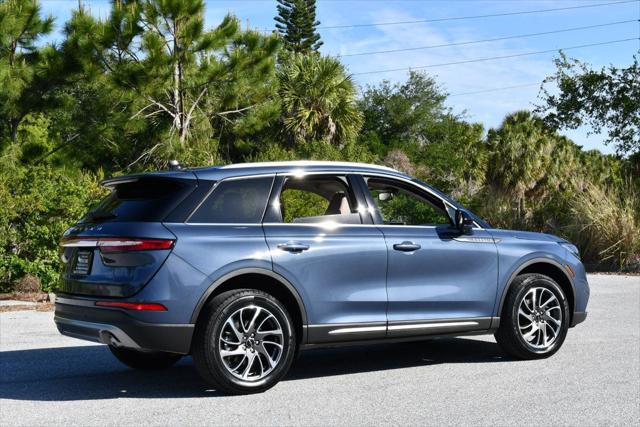 2022 Lincoln Corsair Standard