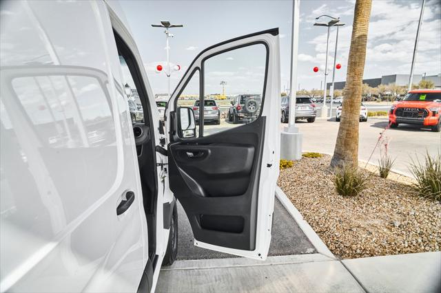 2025 Mercedes-Benz Sprinter 2500 Standard Roof 4-Cyl Diesel
