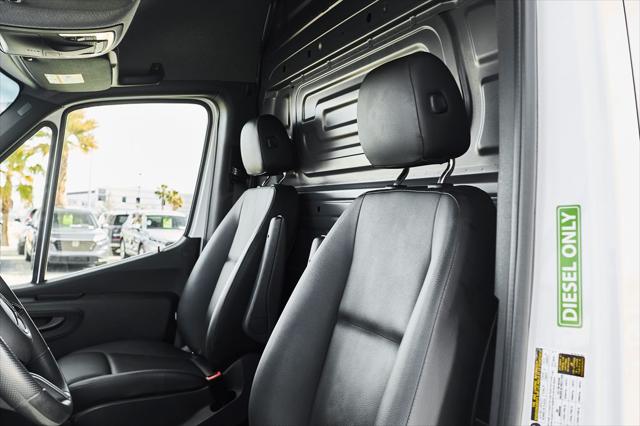 2025 Mercedes-Benz Sprinter 2500 Standard Roof 4-Cyl Diesel