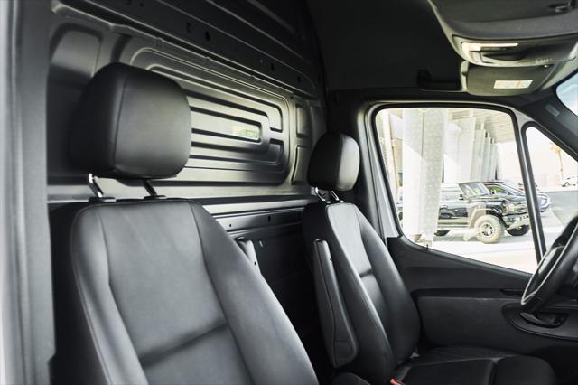 2025 Mercedes-Benz Sprinter 2500 Standard Roof 4-Cyl Diesel