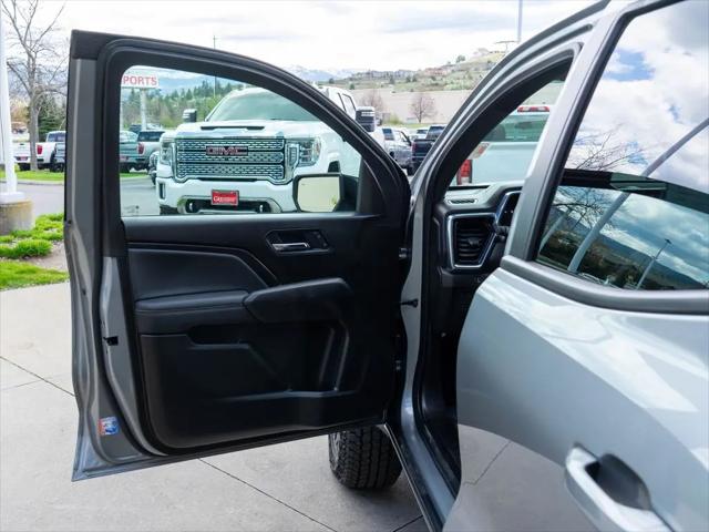 2026 GMC Canyon Elevation, 4WD
