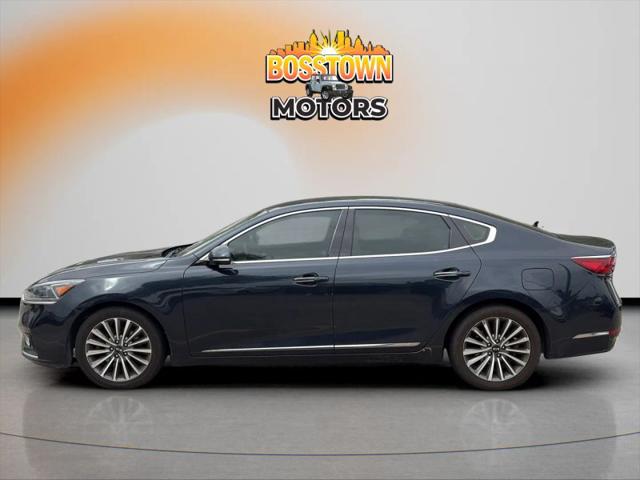 2017 Kia Cadenza Premium