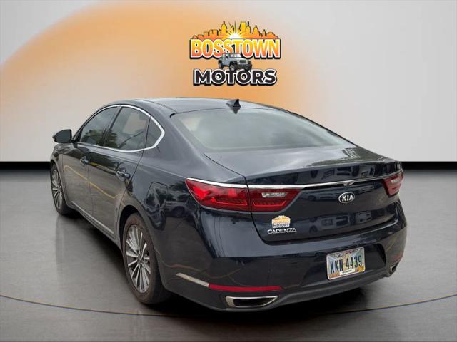 2017 Kia Cadenza Premium