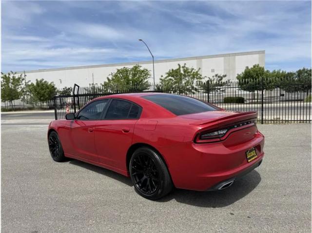 2016 Dodge Charger SE