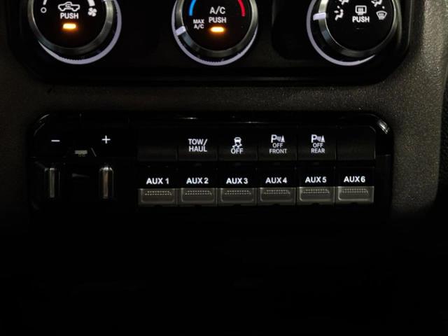 2022 Ram 2500 Tradesman Crew Cab 4x4 8' Box