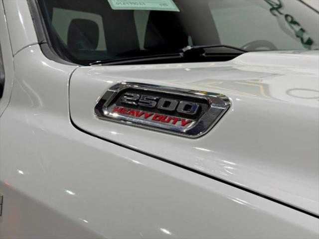 2022 Ram 2500 Tradesman Crew Cab 4x4 8' Box