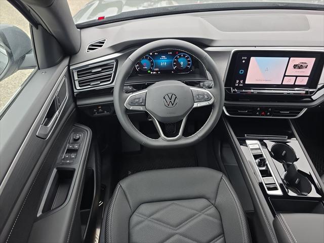 2026 Volkswagen Atlas Cross Sport SE with Technology