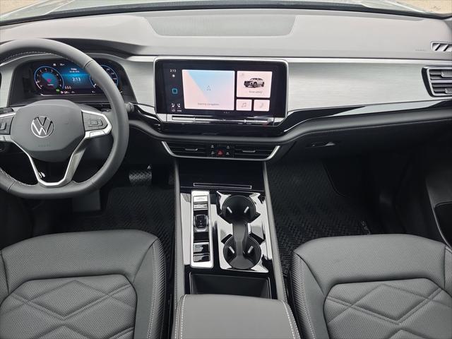 2026 Volkswagen Atlas Cross Sport SE with Technology
