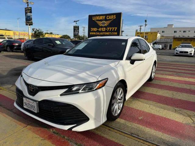 2018 Toyota Camry LE for sale in Inglewood, CA