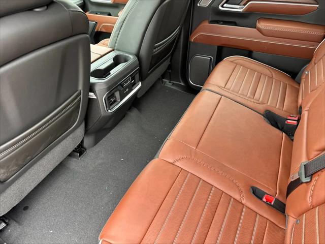 2026 GMC Sierra 2500HD Crew Cab, Standard Bed, Denali Ultimate, 4WD