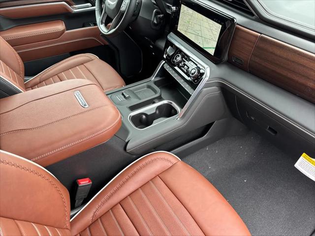 2026 GMC Sierra 2500HD Crew Cab, Standard Bed, Denali Ultimate, 4WD