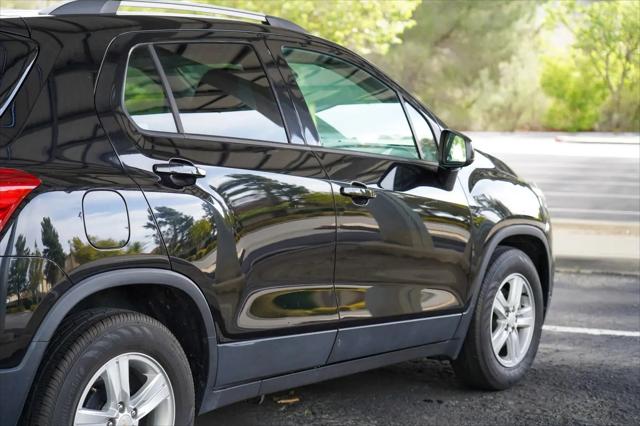 2022 Chevrolet Trax FWD LT
