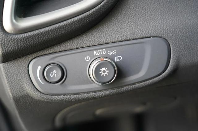 2022 Chevrolet Trax FWD LT