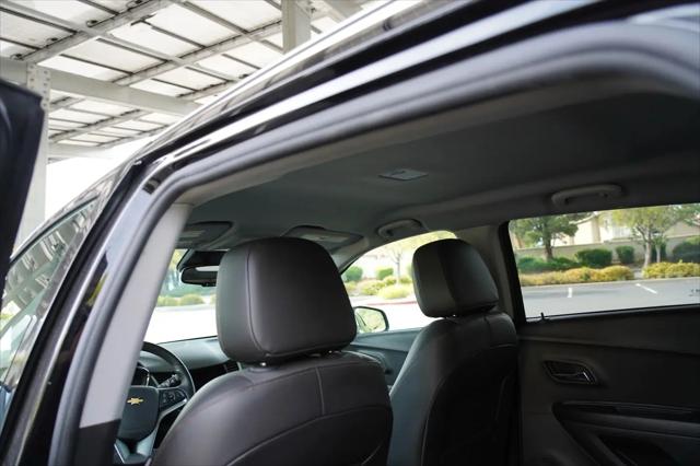 2022 Chevrolet Trax FWD LT