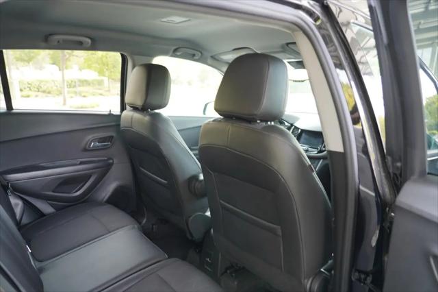 2022 Chevrolet Trax FWD LT