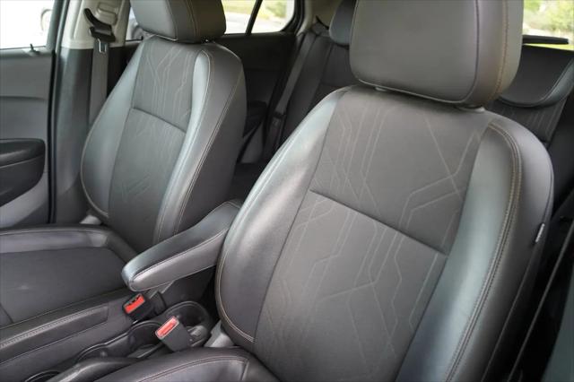 2022 Chevrolet Trax FWD LT