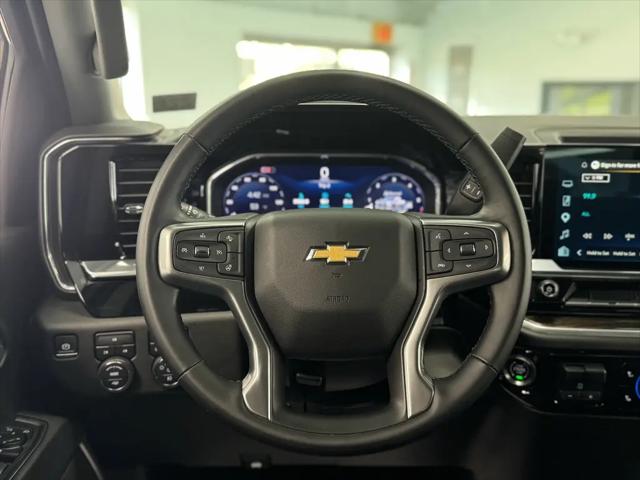 2025 Chevrolet Silverado 2500HD 4WD Double Cab Standard Bed LT