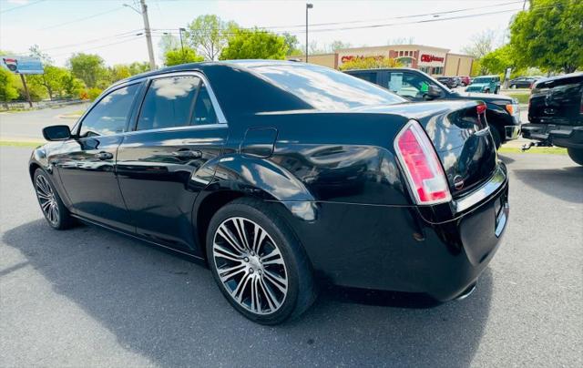 2012 Chrysler 300 S V6