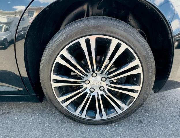 2012 Chrysler 300 S V6