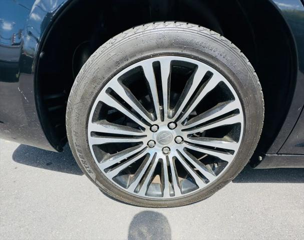 2012 Chrysler 300 S V6